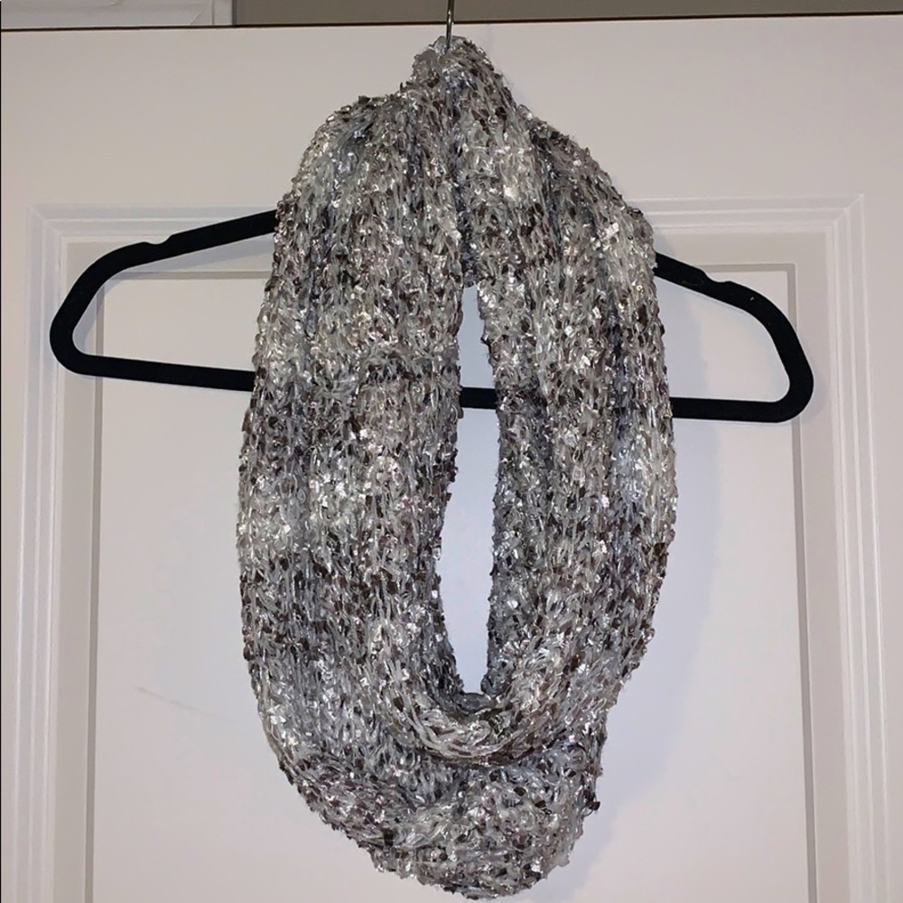 NWT infinity Fashion Scarf